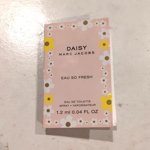 Marc Jacobs Daisy 1.2 ml + skincare samples